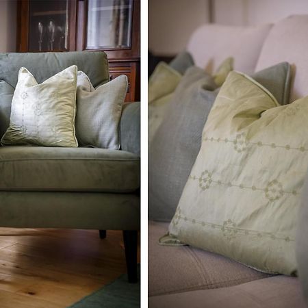 The Garden Square - Unique Luxury Apartment In Historic Garden Square - Ideal For 2 People York Bagian luar foto