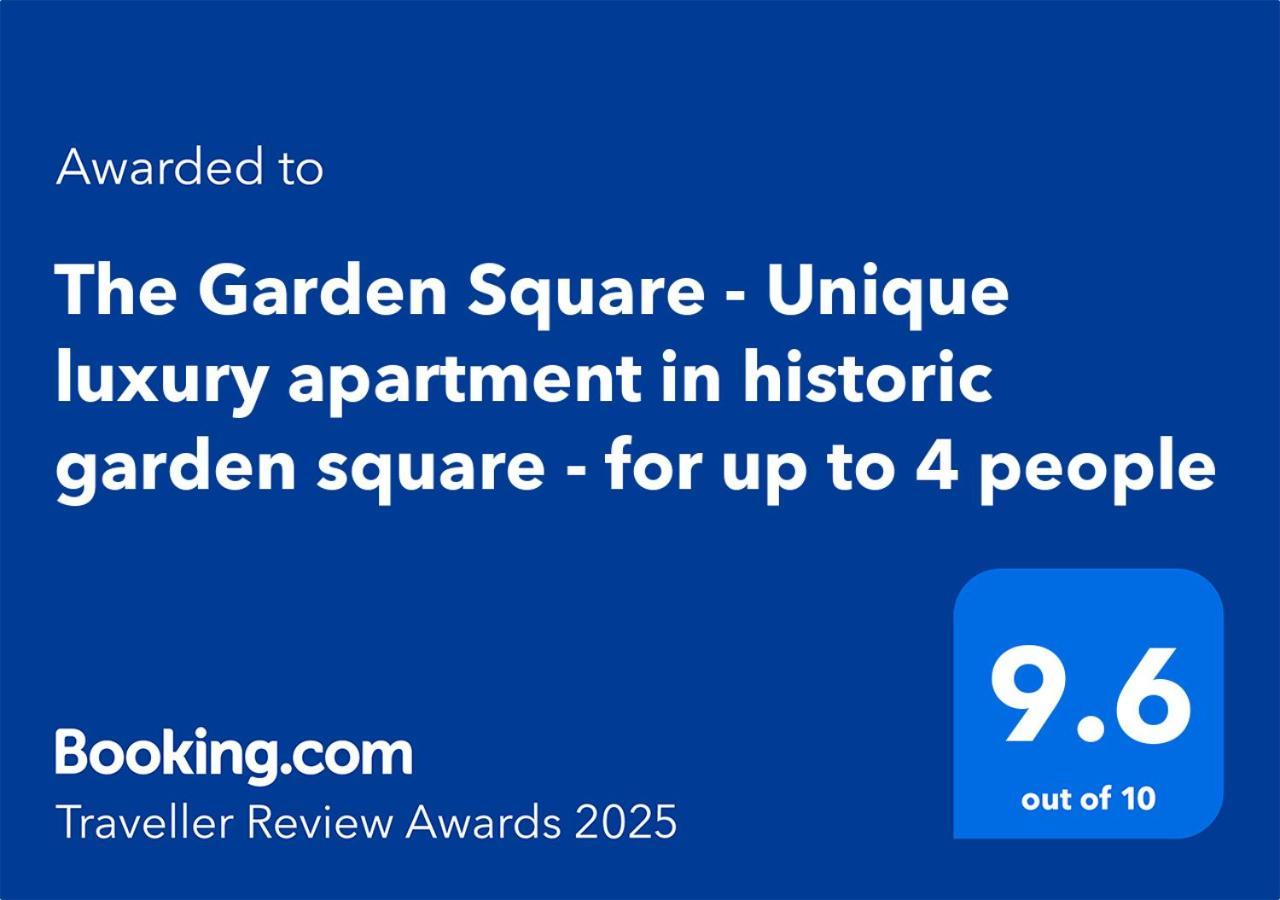 The Garden Square - Unique Luxury Apartment In Historic Garden Square - Ideal For 2 People York Bagian luar foto